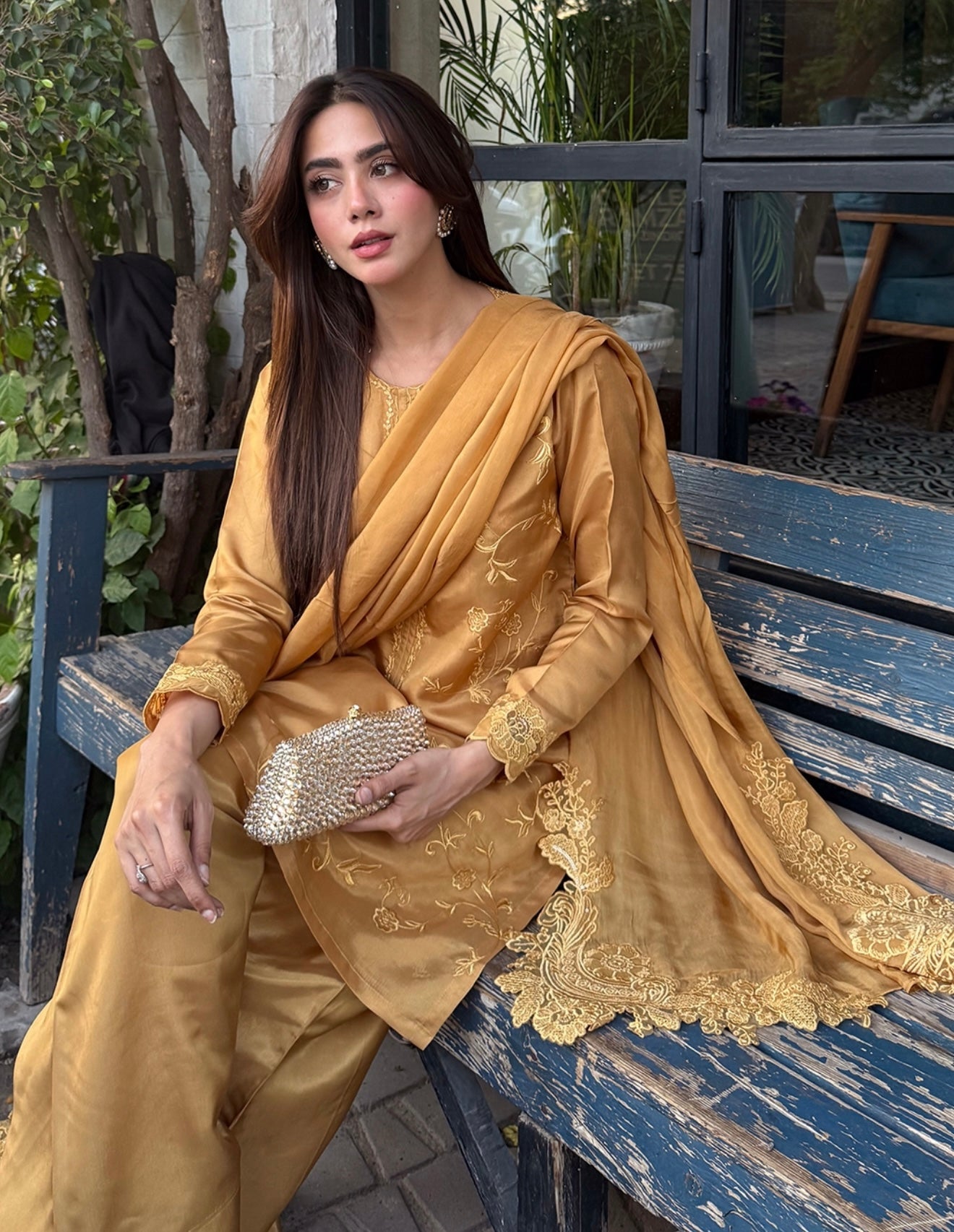 Gold Farshi set