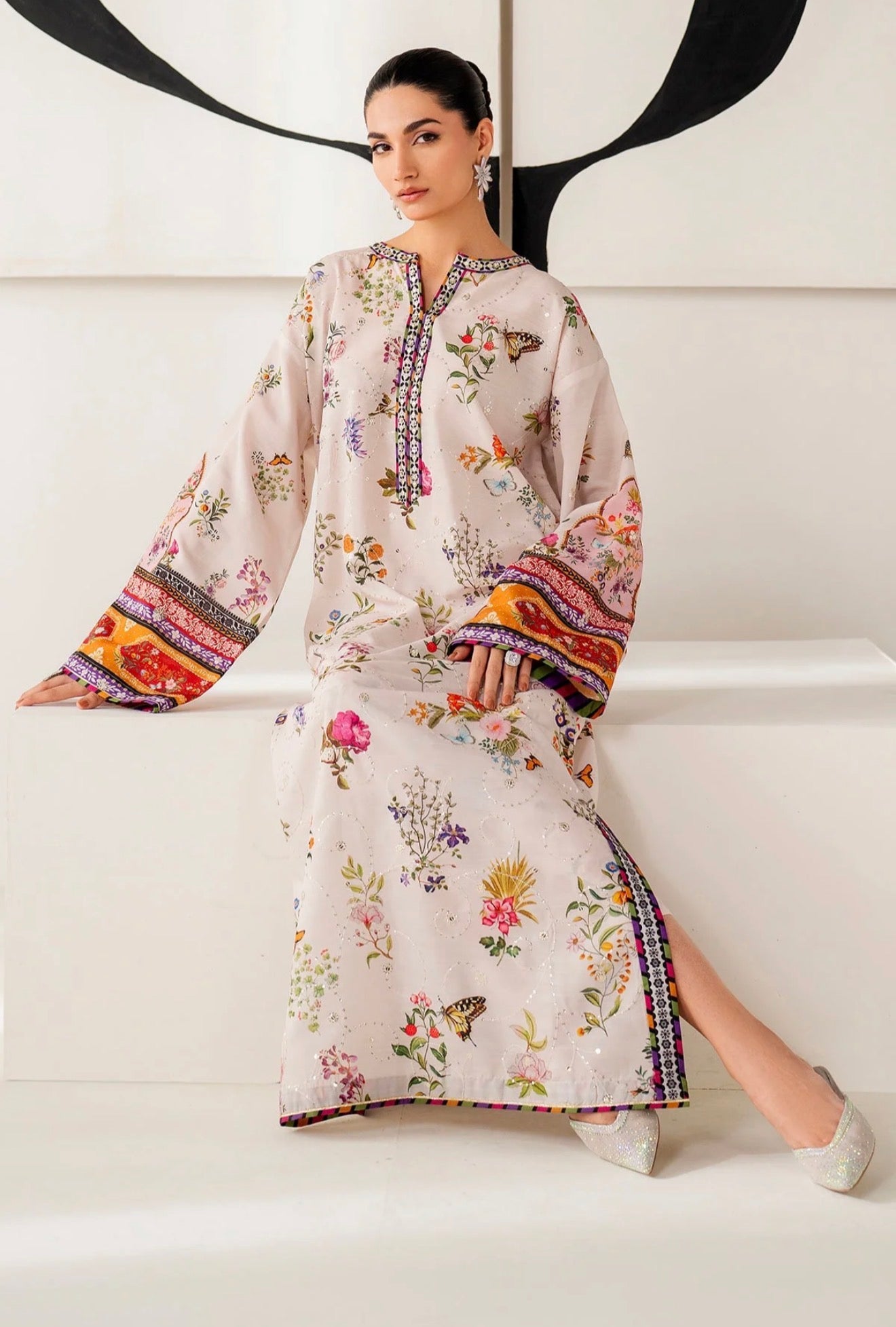 EMBROIDERED RAW SILK PR-1163