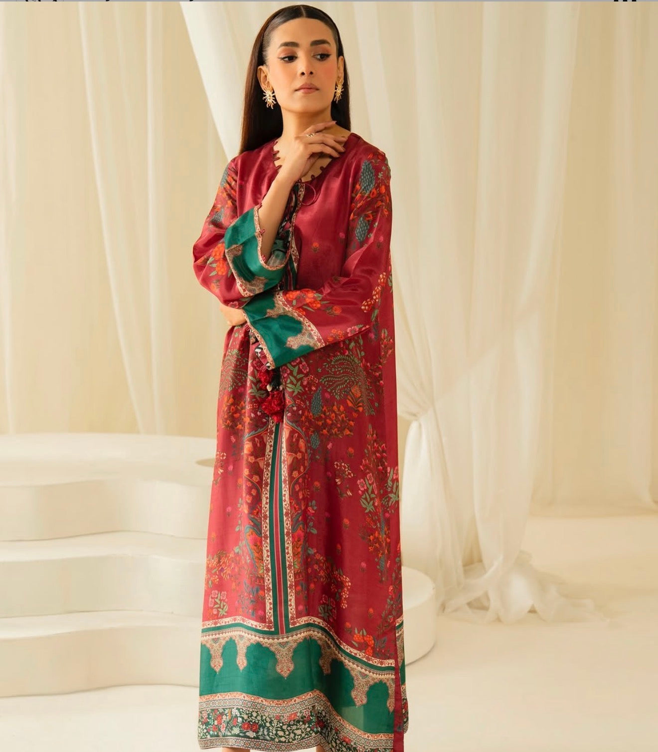 The Scarlet kaftan
