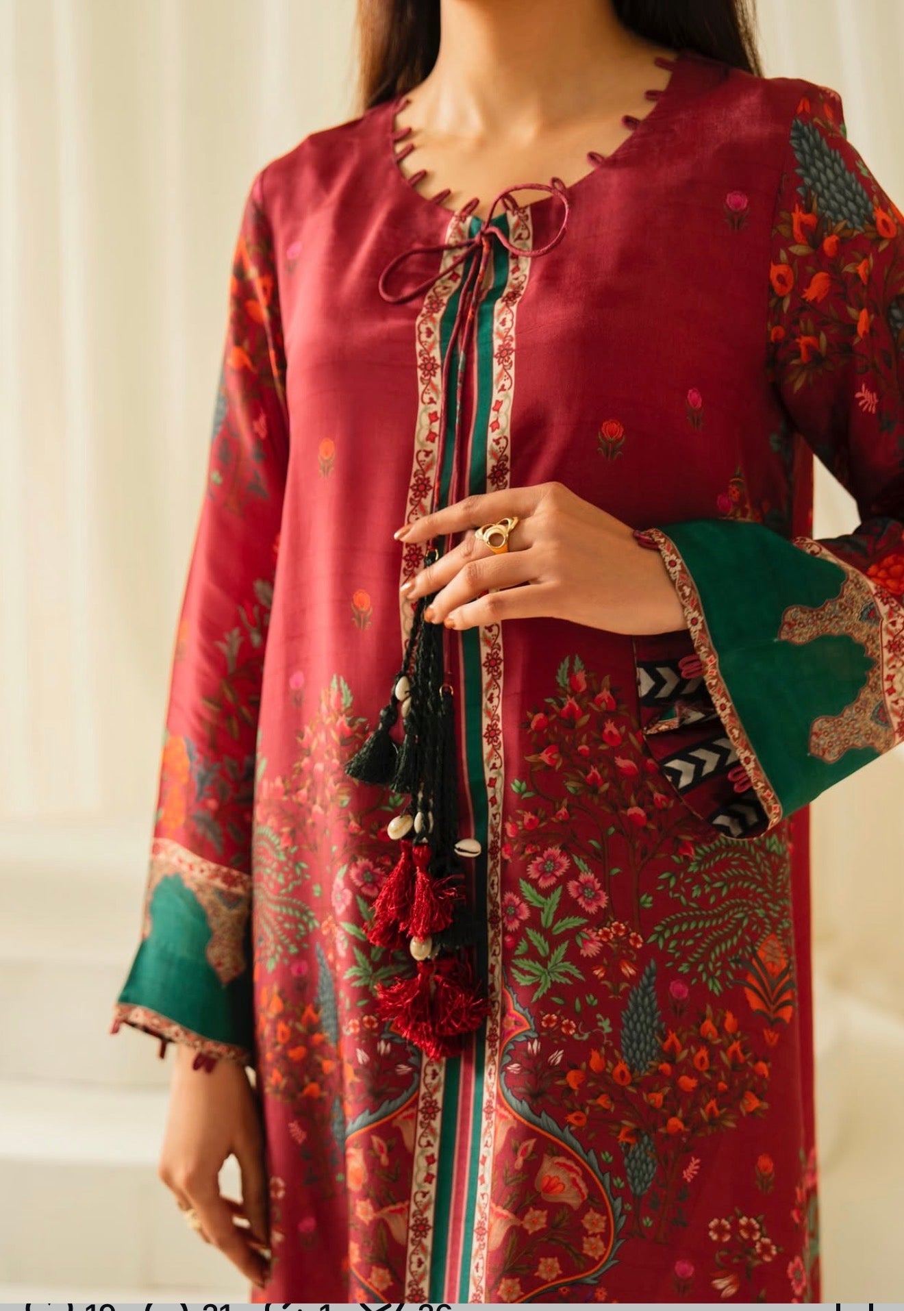 The Scarlet kaftan