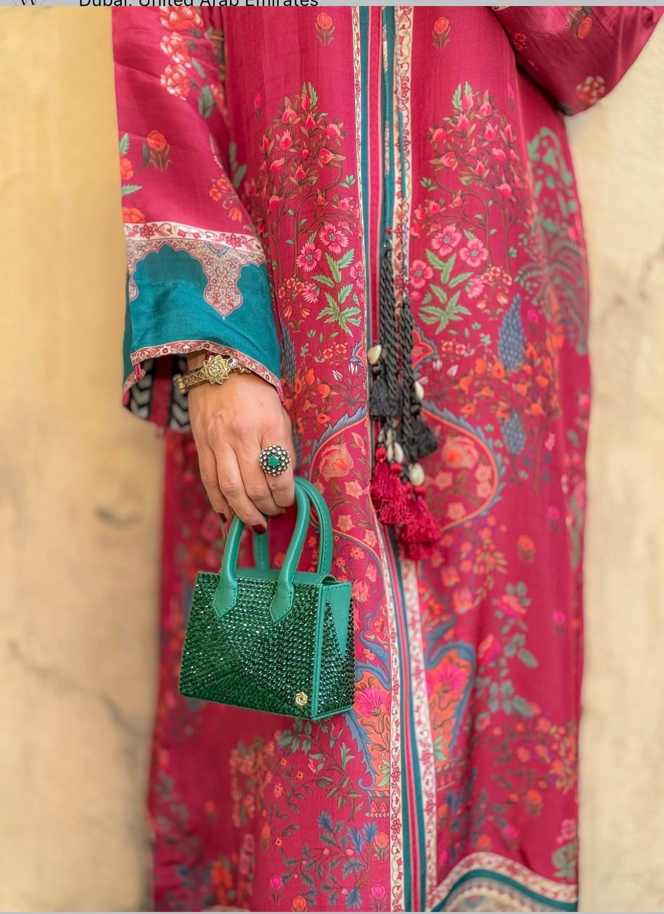 The Scarlet kaftan