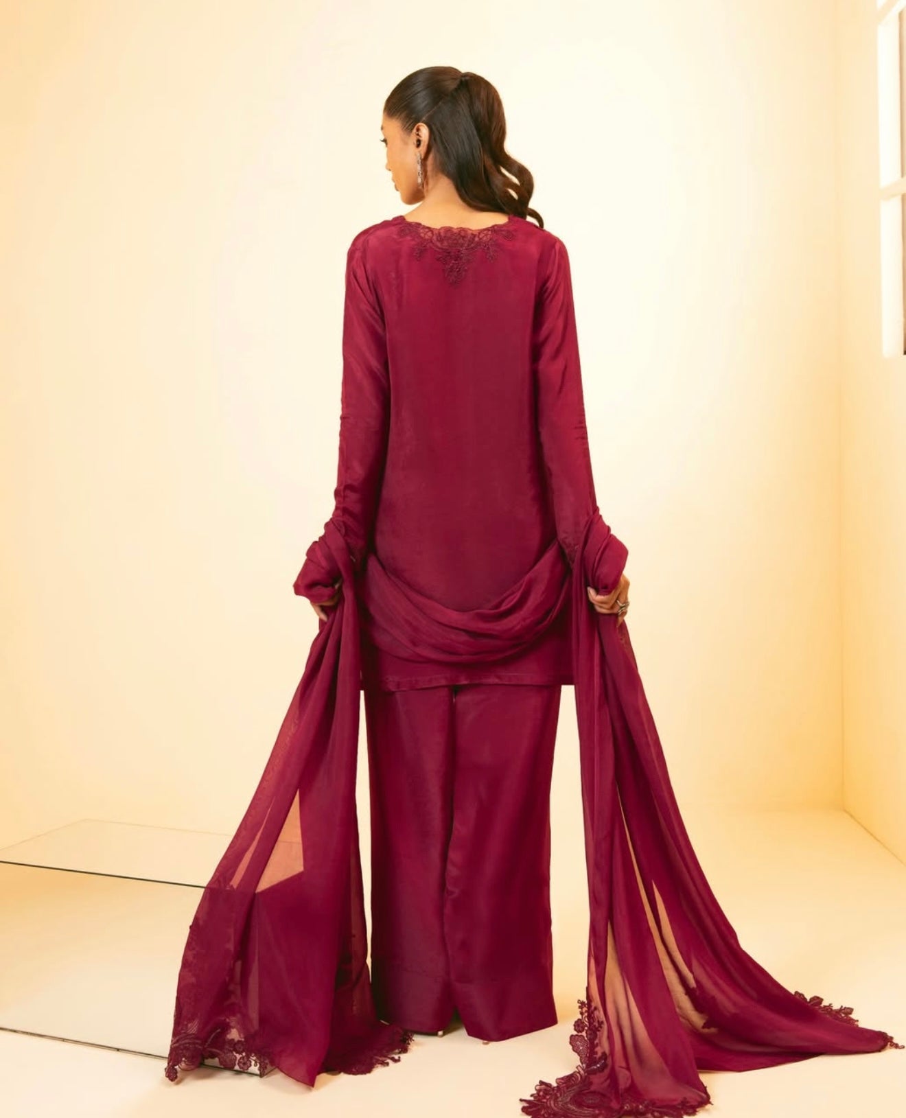 Red Farshi Set