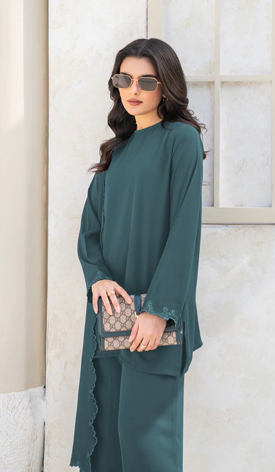 Taalia Teal