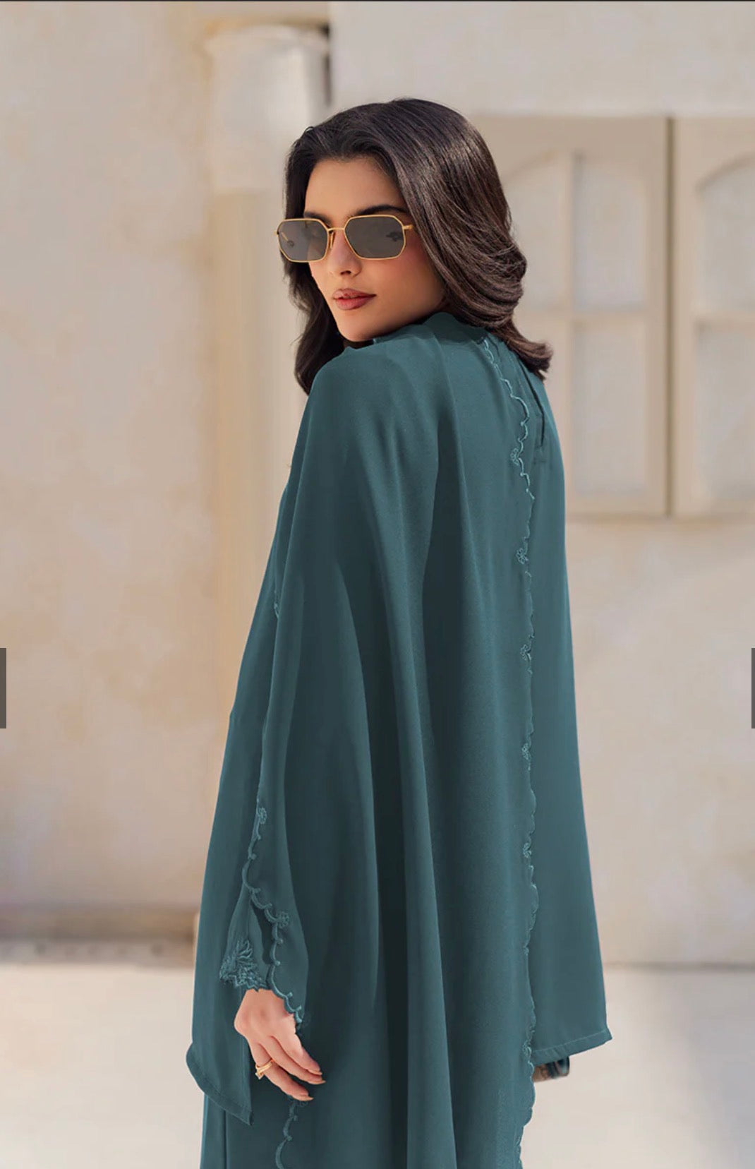 Taalia Teal