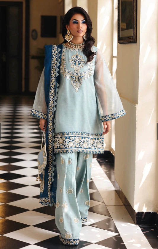 Blue set