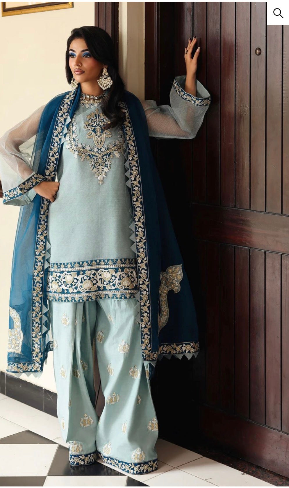 Blue set
