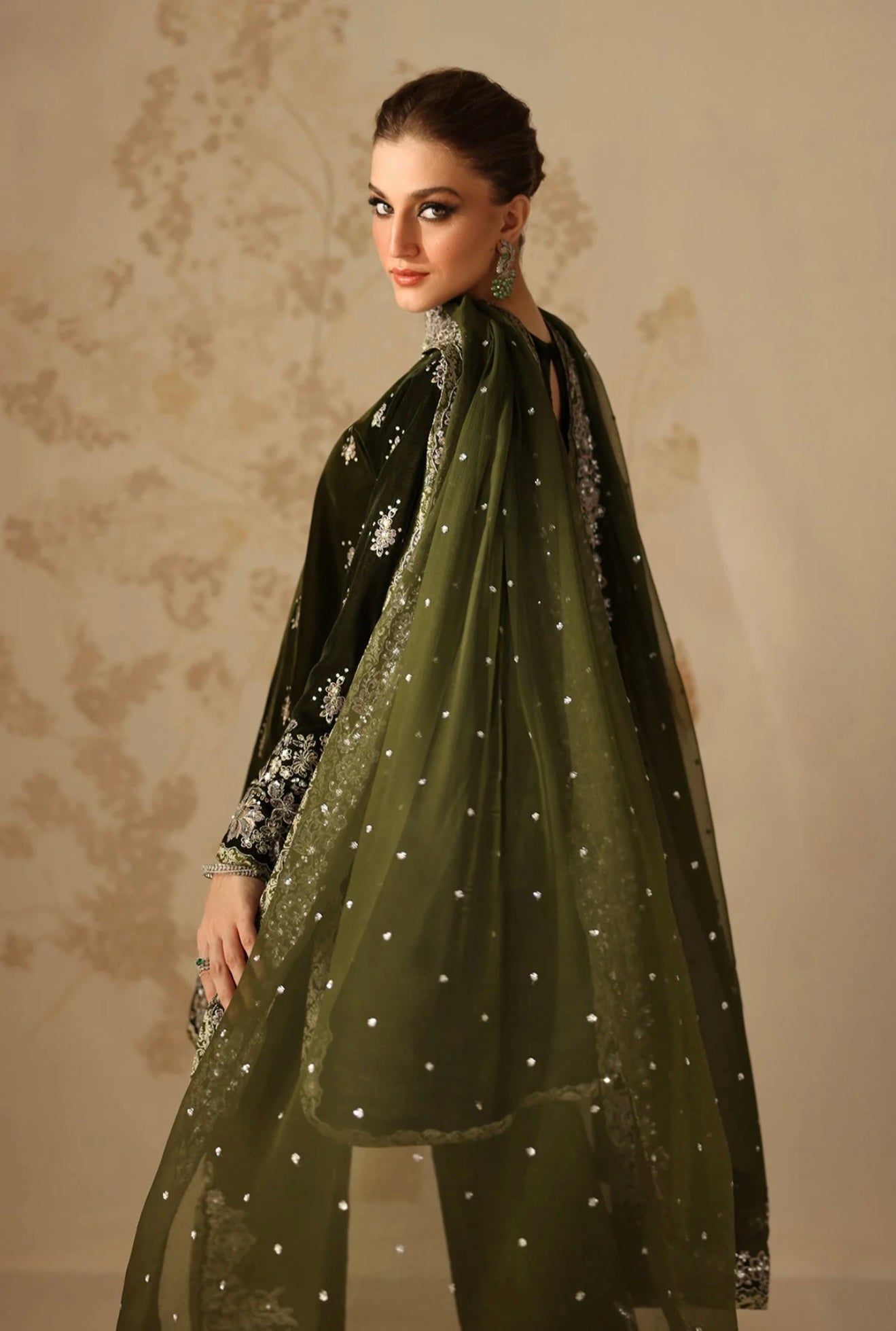 EMBROIDERED VELVET SF-4311