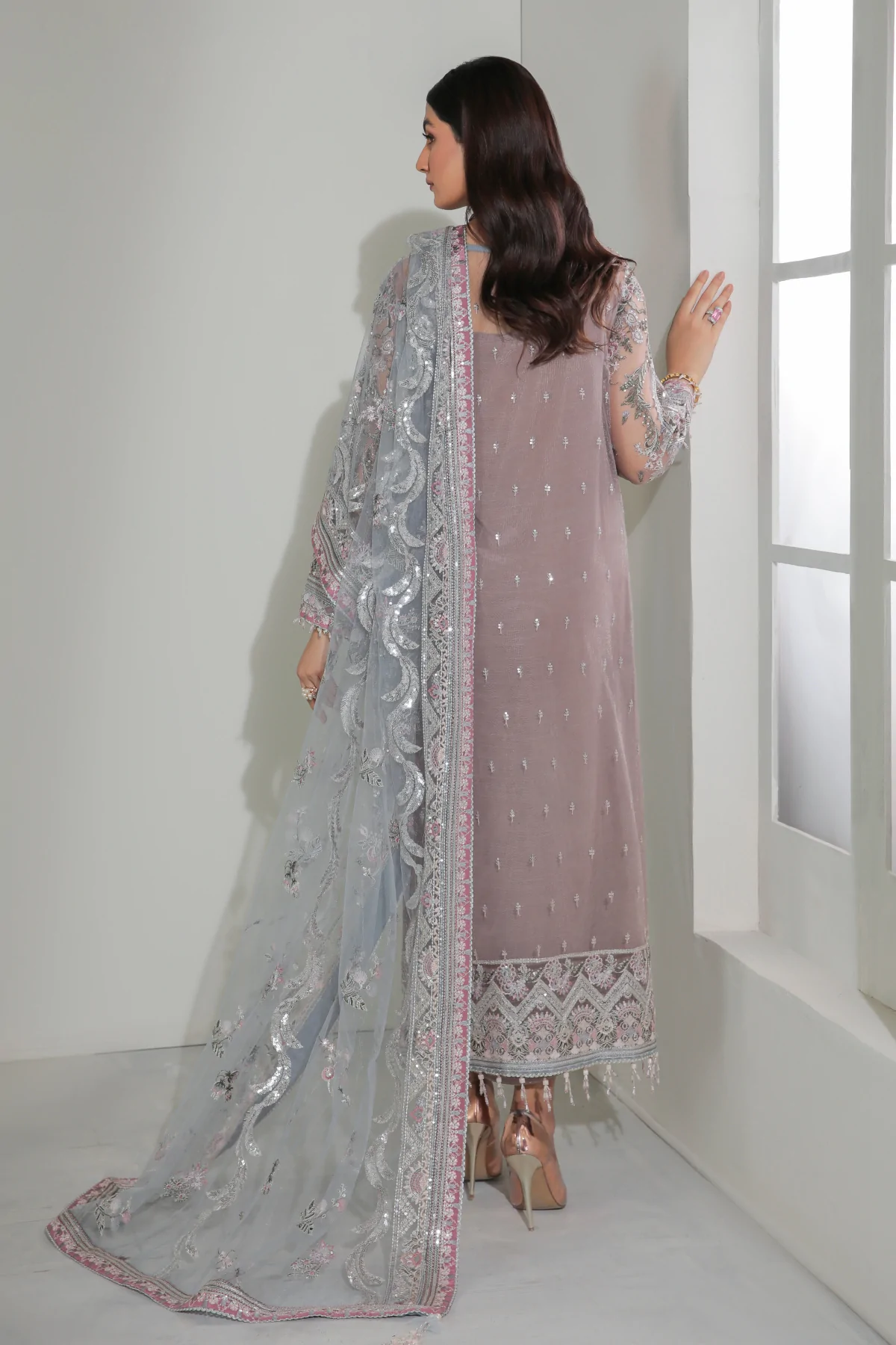 Embroidered Net UF-184